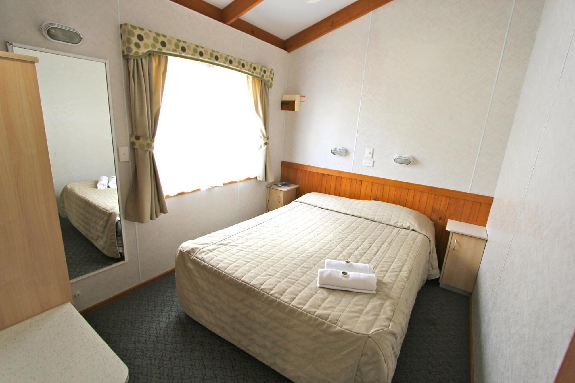 Crystal Brook Tourist Park Hotel Doncaster East Szoba fotó