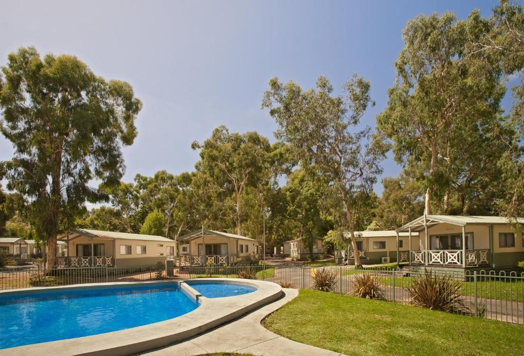 Crystal Brook Tourist Park Hotel Doncaster East Kültér fotó